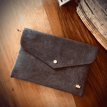 Bakır Renk Deri Zarf Çanta