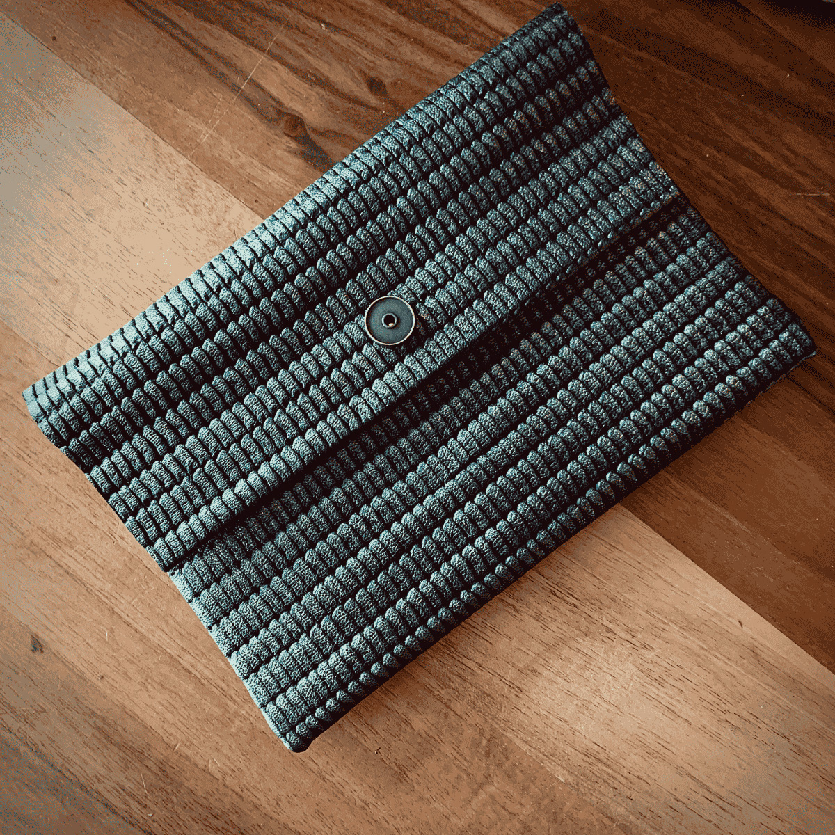 Bronz Deri Zarf Çanta