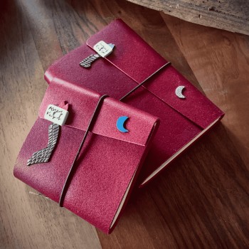 Karmen Kırmızı El Yapımı Deri Defter